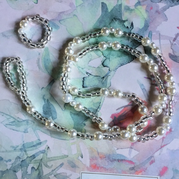 New! Boho Faux Pearl Foot Jewelry - Picture 2 of 7